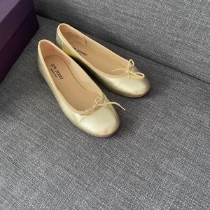 Jon Josef Barcelona flat
